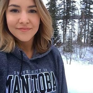 Meet your Posher, Laurissa